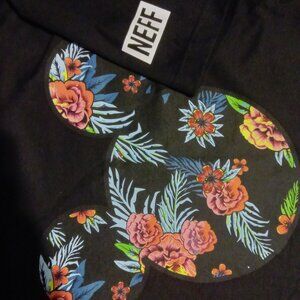 Hawaiin Print Mickey, Graphic-T | Medium | Neff x Disney